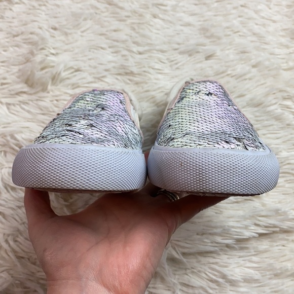 Cat & Jack Flippable Sequin Slide Ons - Picture 7 of 10